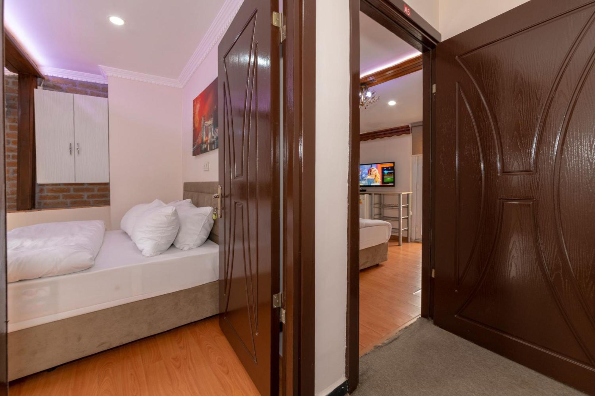 Taksim City Suites อิสตันบูล ภายนอก รูปภาพ